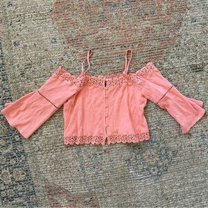 Topshop pink crop top boho sleeves size 6 lace detailing and button down